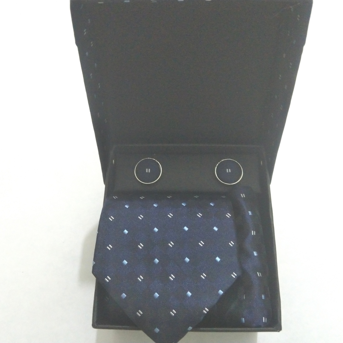 img-1552663372670