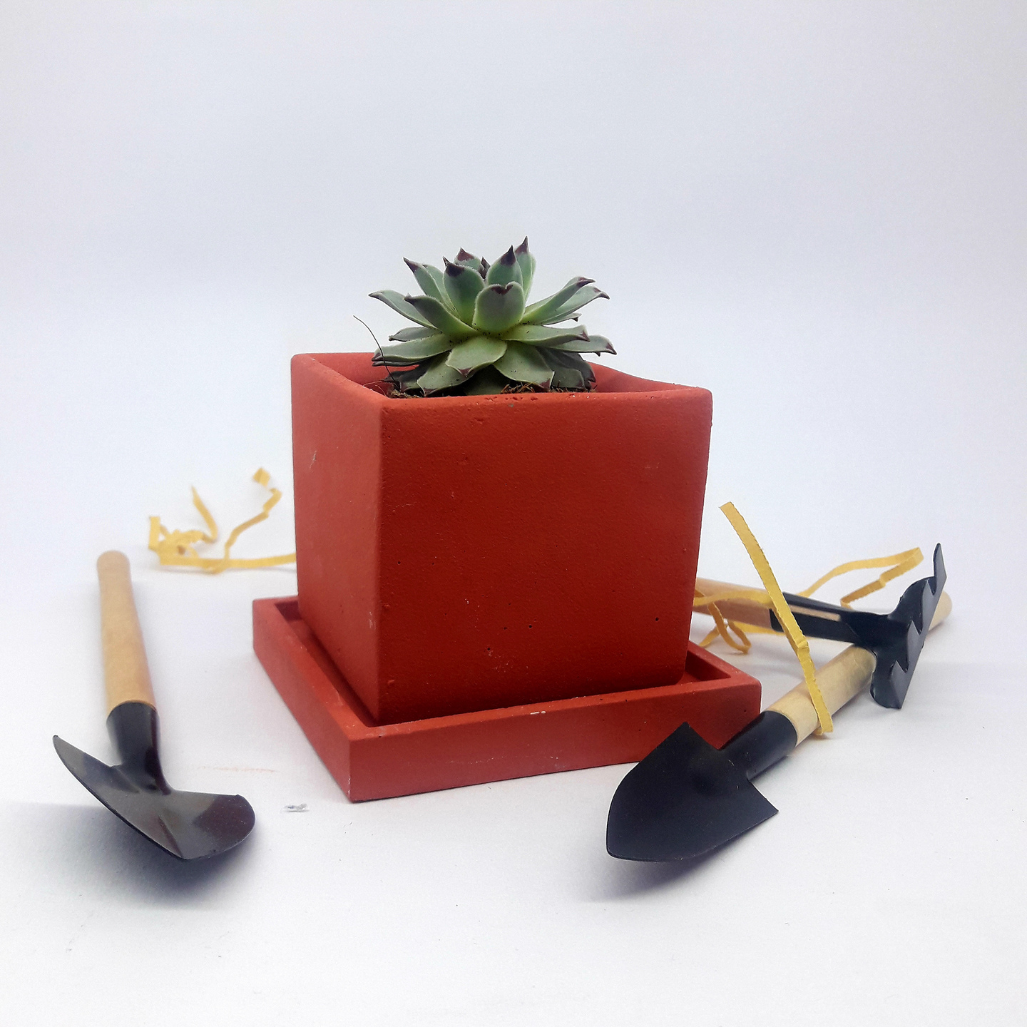 GB Cube Planter  1 - Terracota