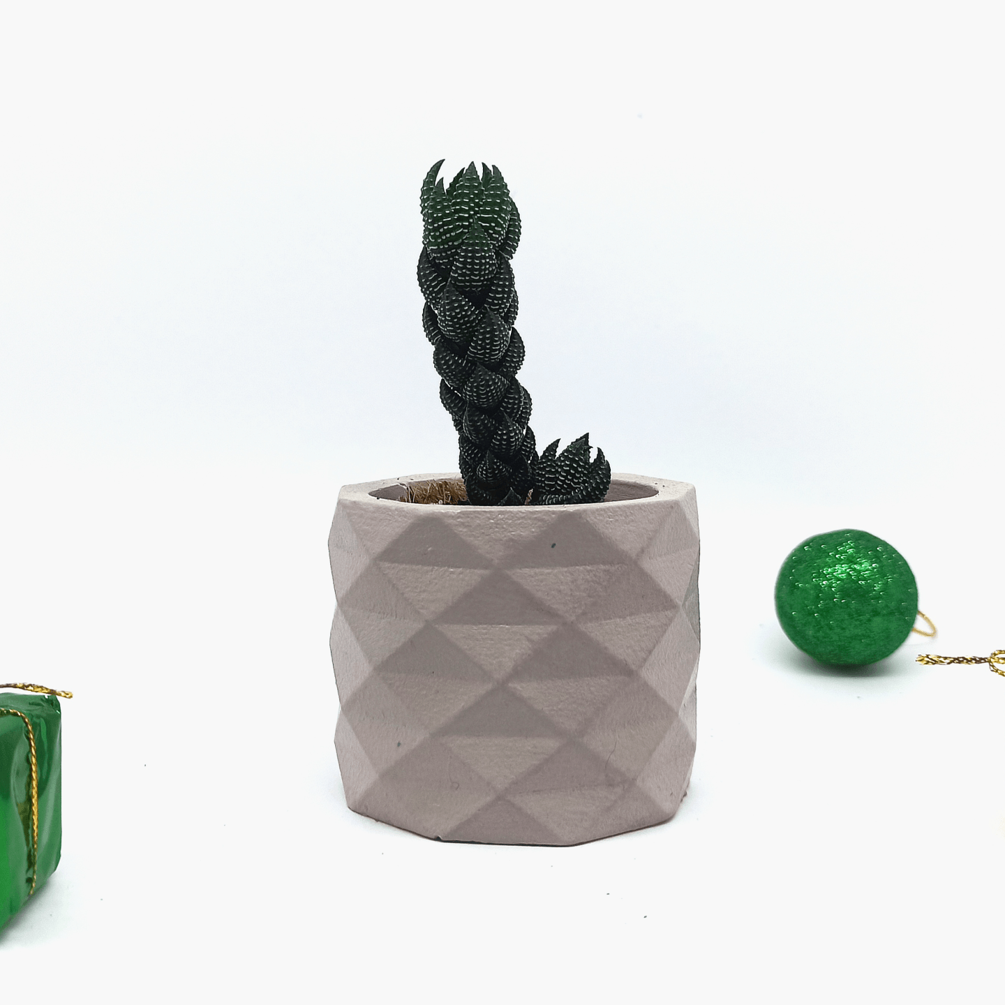 GB Polygon Cylinder Planter - Misty Rose