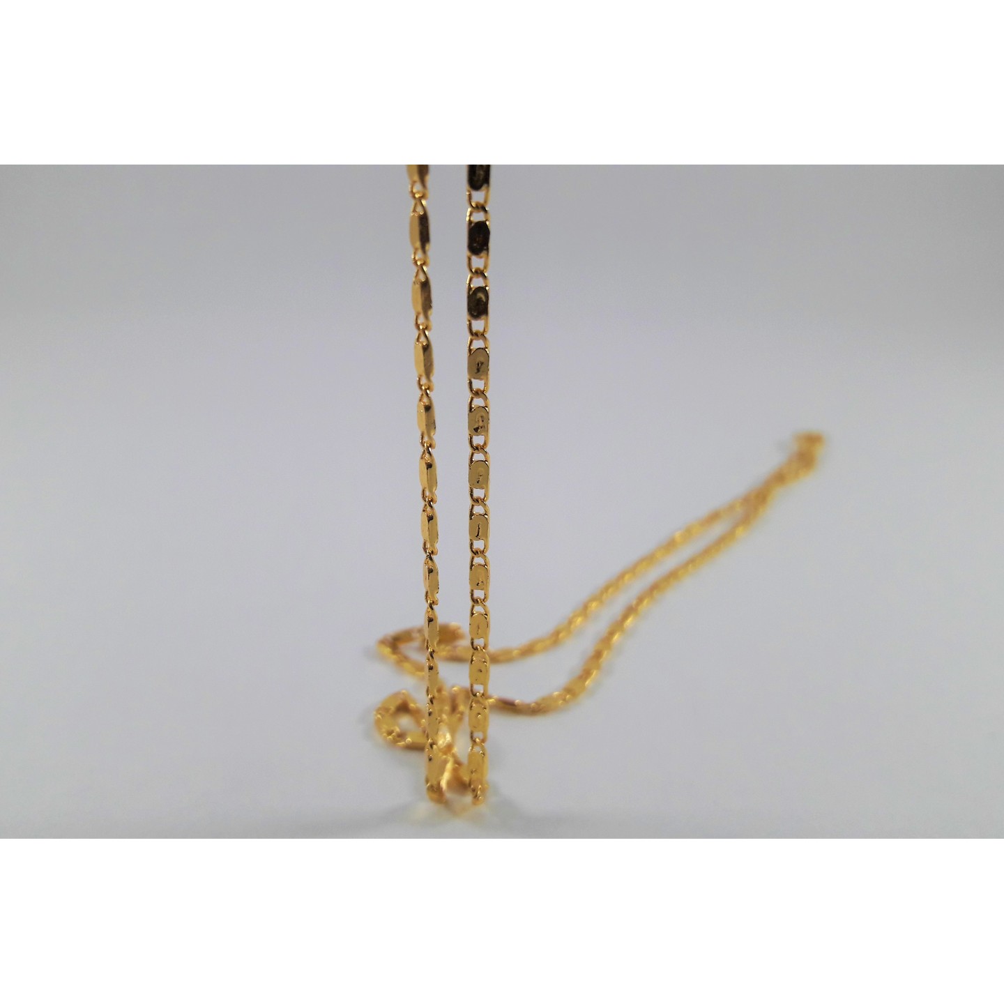 Locking Gold-plated brass Necklace for men women girls / Gold plated chain for girls with locks