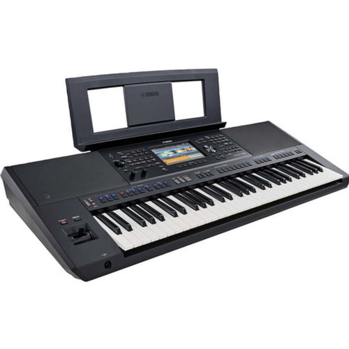 Yamaha PSR-SX700 61-Key Mid-Level Arranger Keyboard