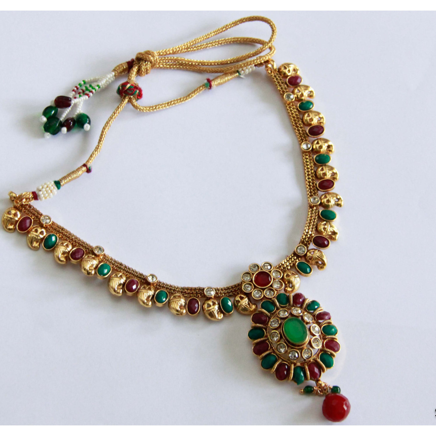 Elegant Green Multi Color Oval Necklace Set