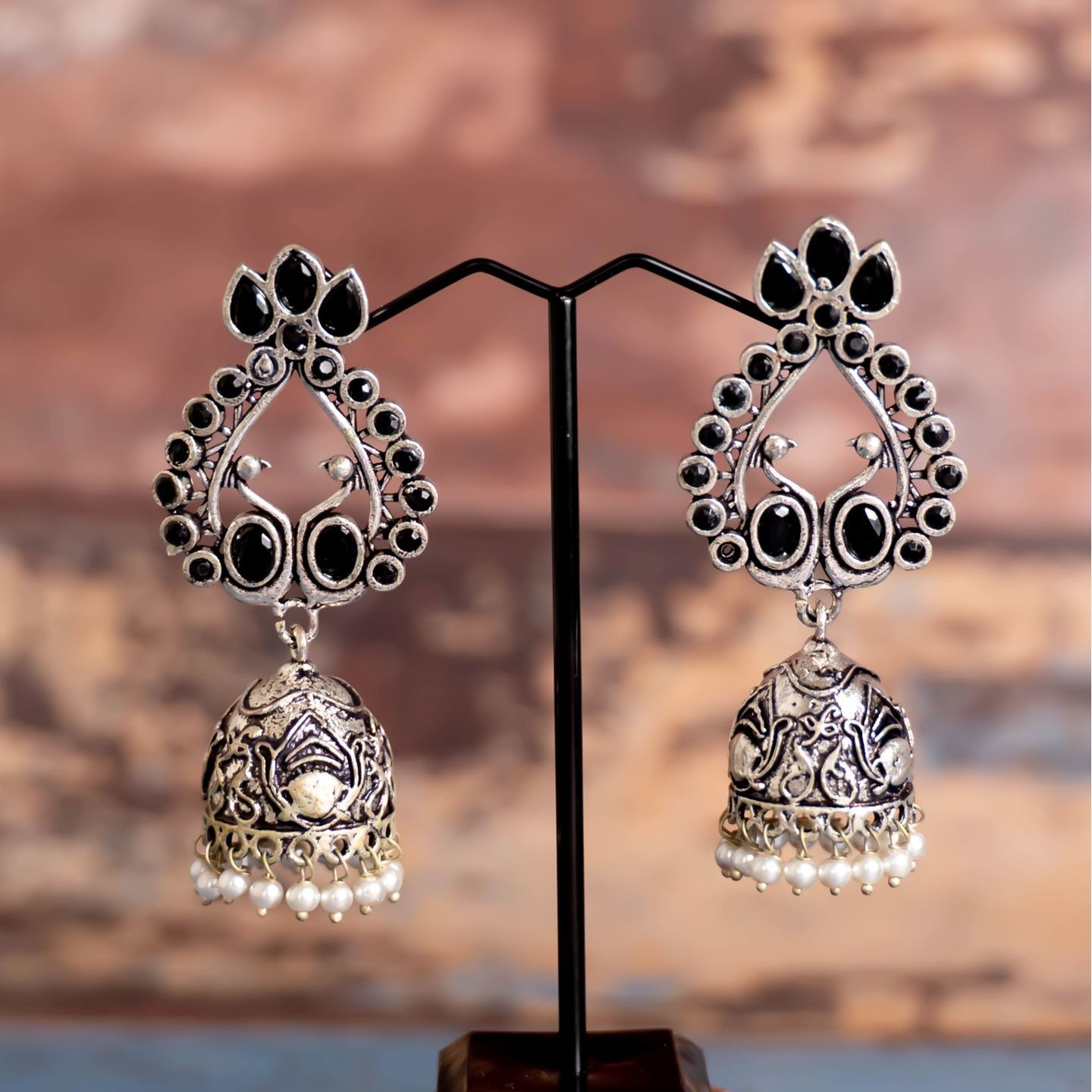 Black Drop Shaped Stone Top & Jhumka