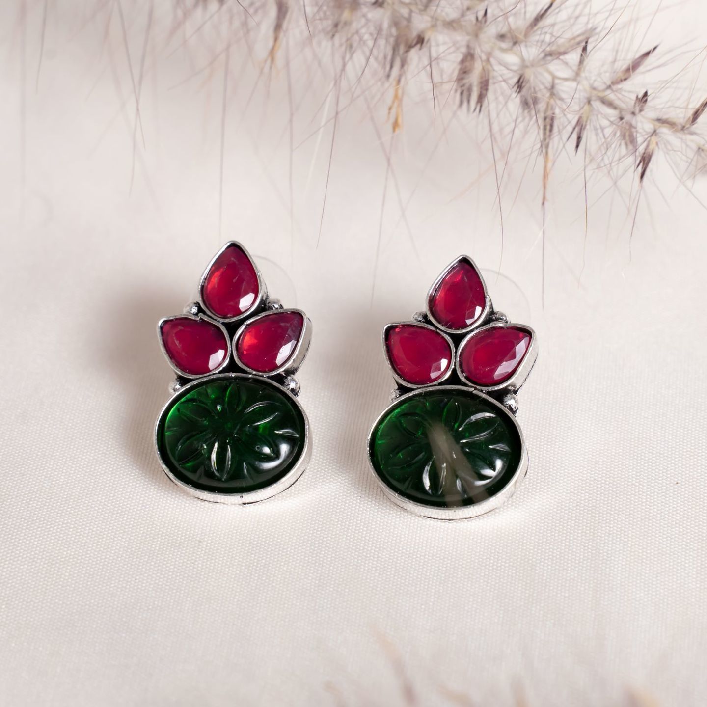 Green Round & Red Leaf shaped Stud