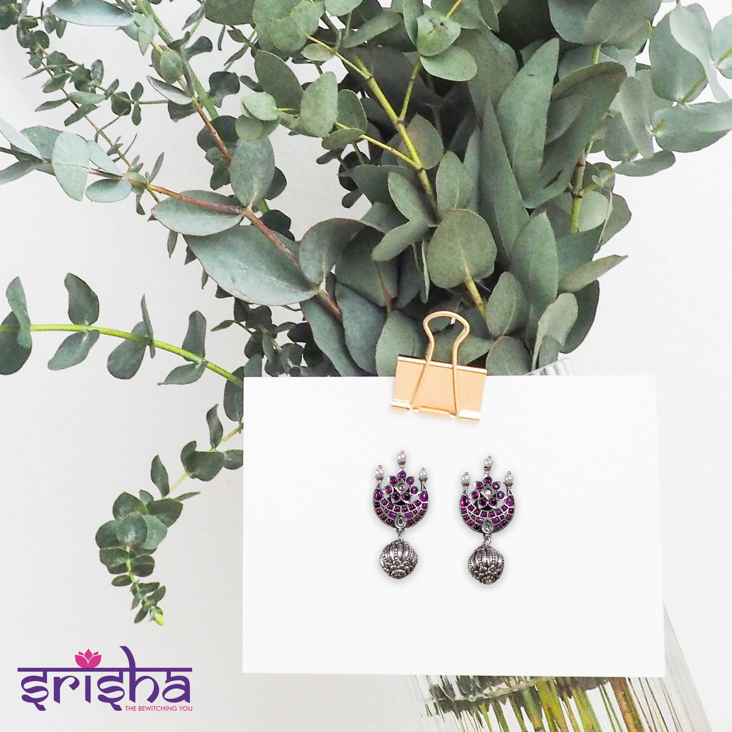 Kemp Chand Floral Silver Dangler