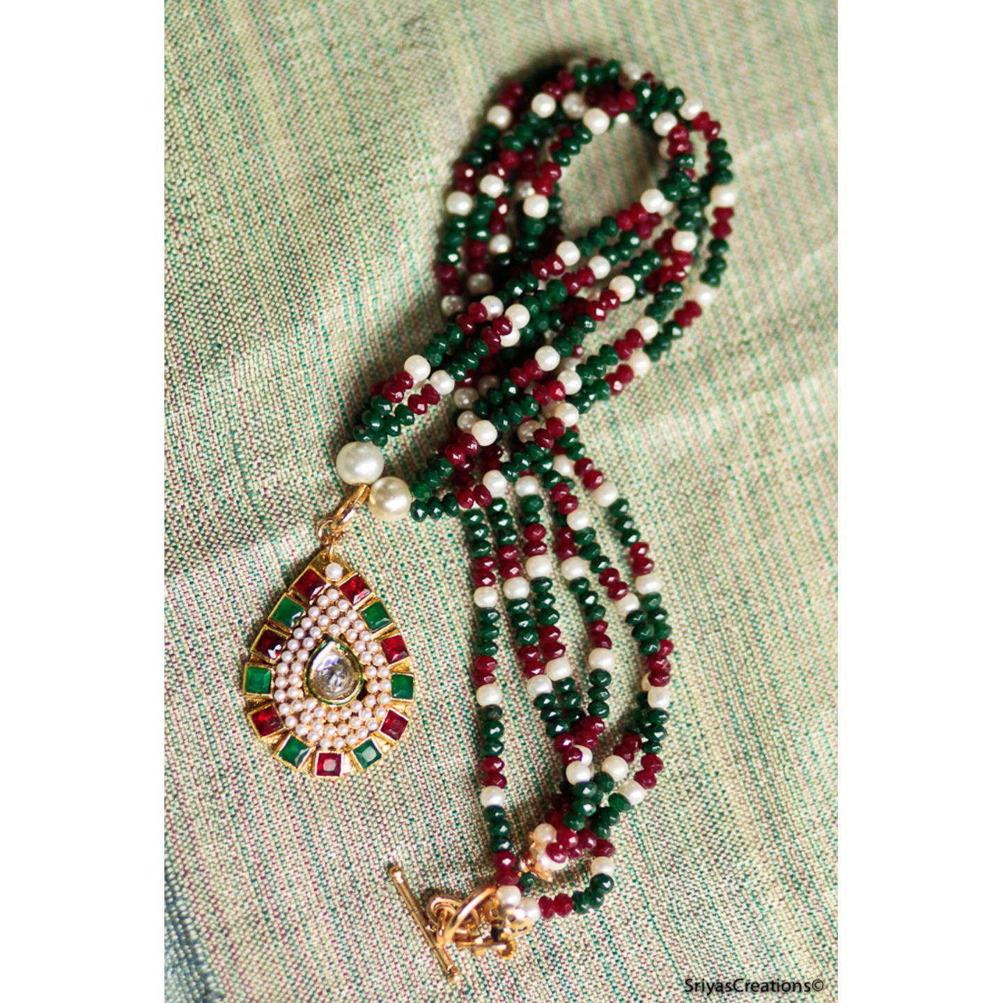 Green, Red & Pearl Layered Necklace set