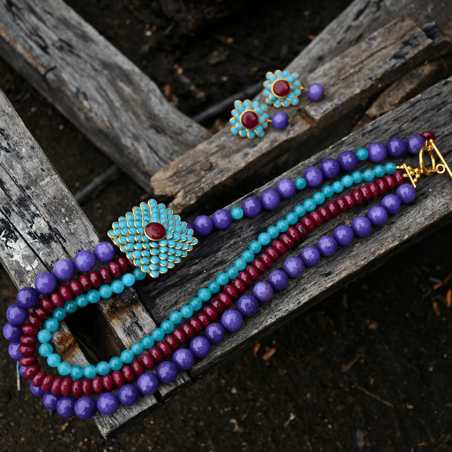 Floral Pachi Blue Red Lilac Gemstone Handmade Necklace Set
