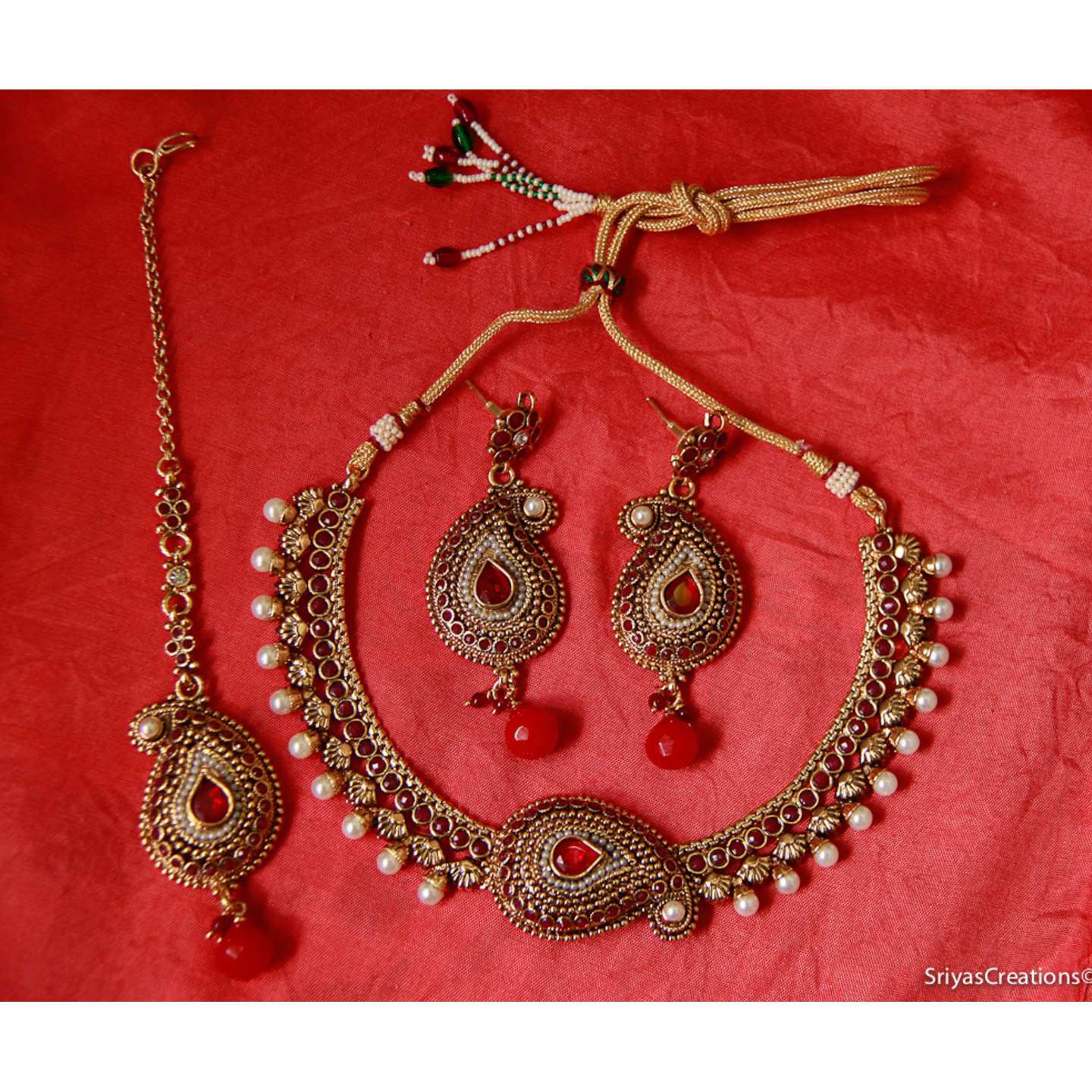 Paisely Stone Embossed Necklace Set - Red