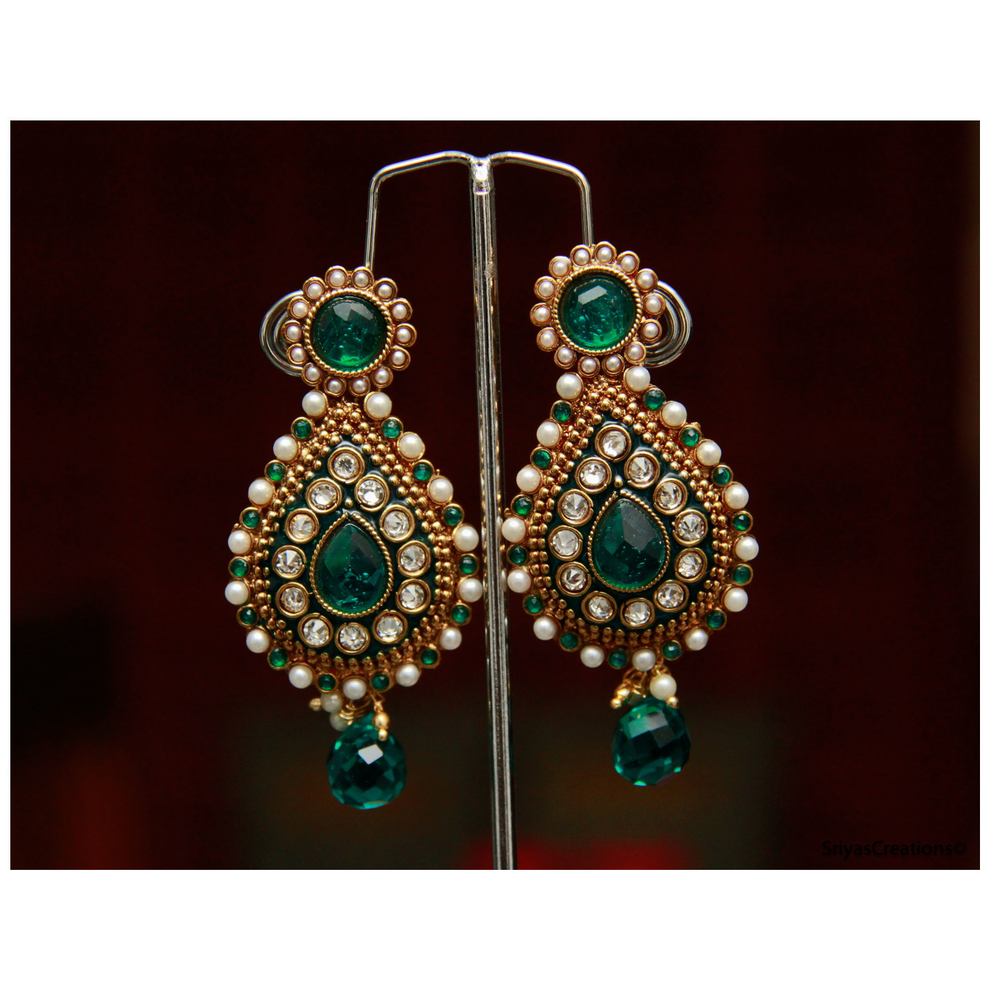 Green Round & Drop Dangler