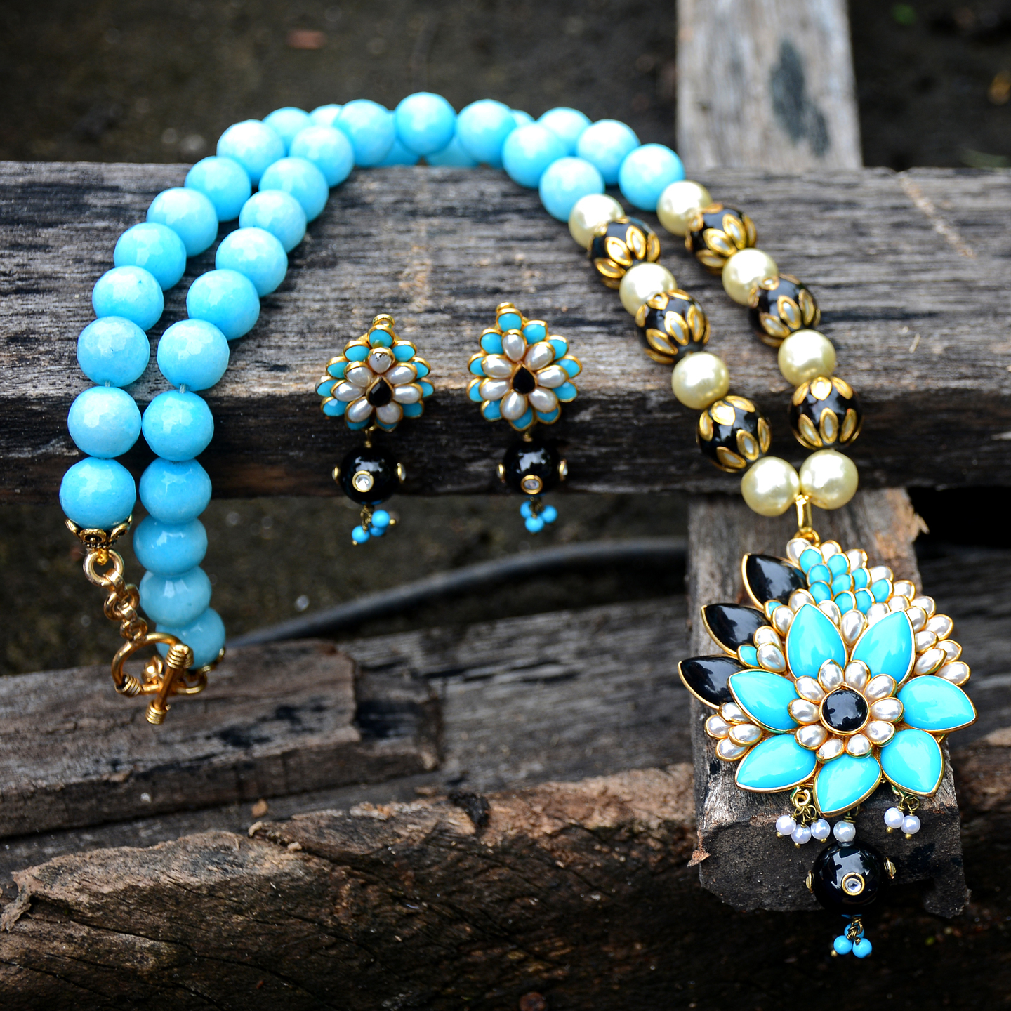 Sky Blue Black Floral Pachi Necklace Set