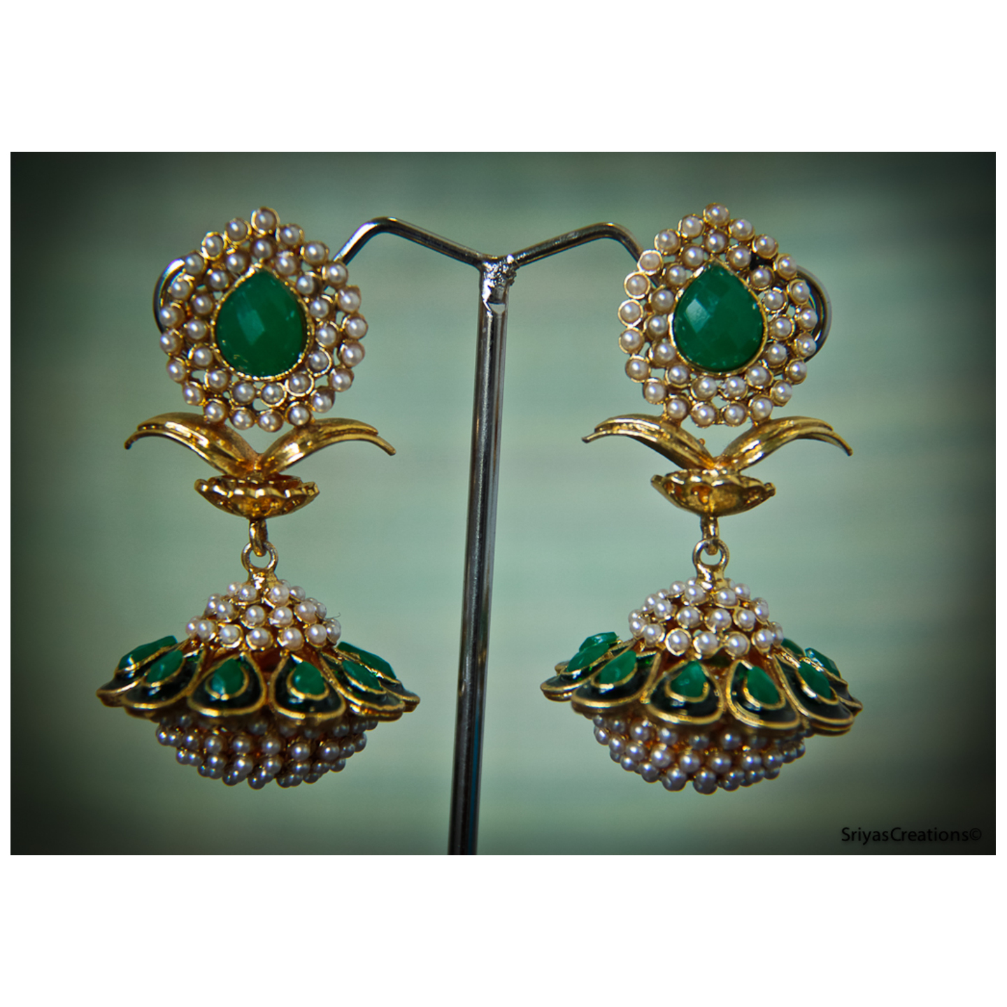 Green Pearl Drop Floral Dangler