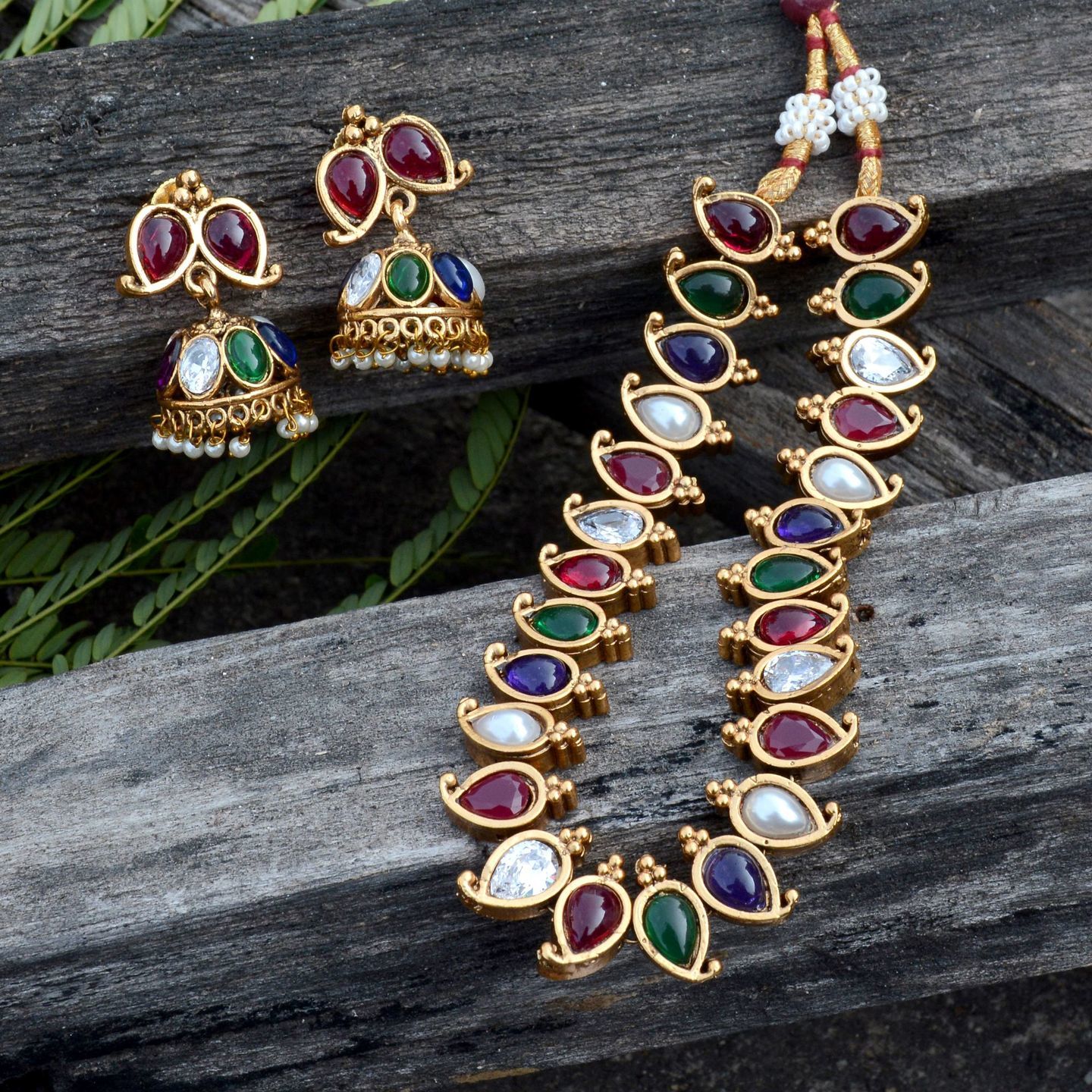 Navarathna Stone Studded Mango Choker Matte Necklace Set