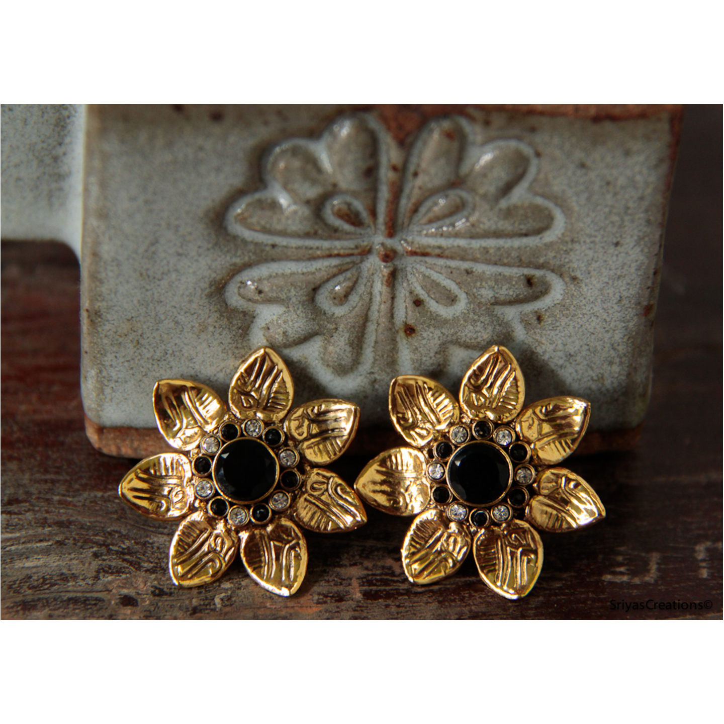 Black Floral Stud