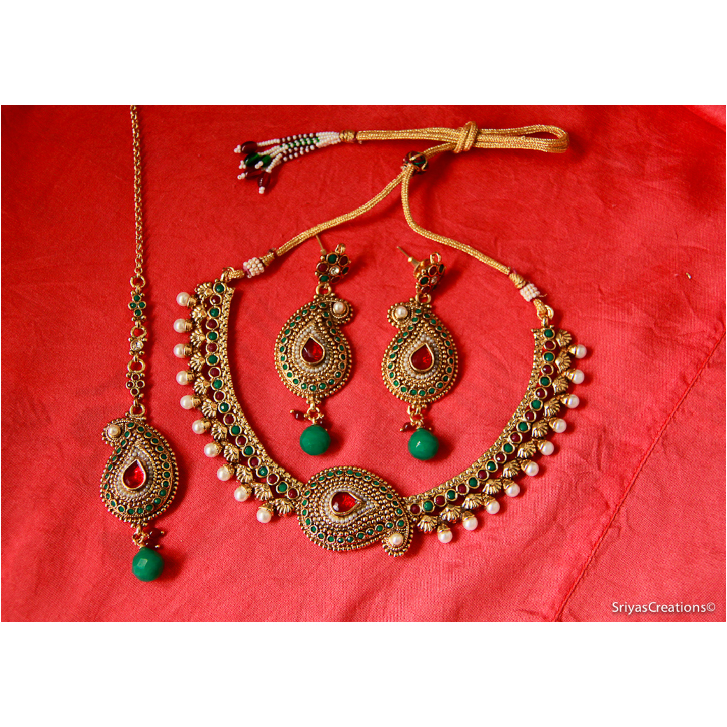 Paisely Stone Embossed Necklace Set - Red Green Multi