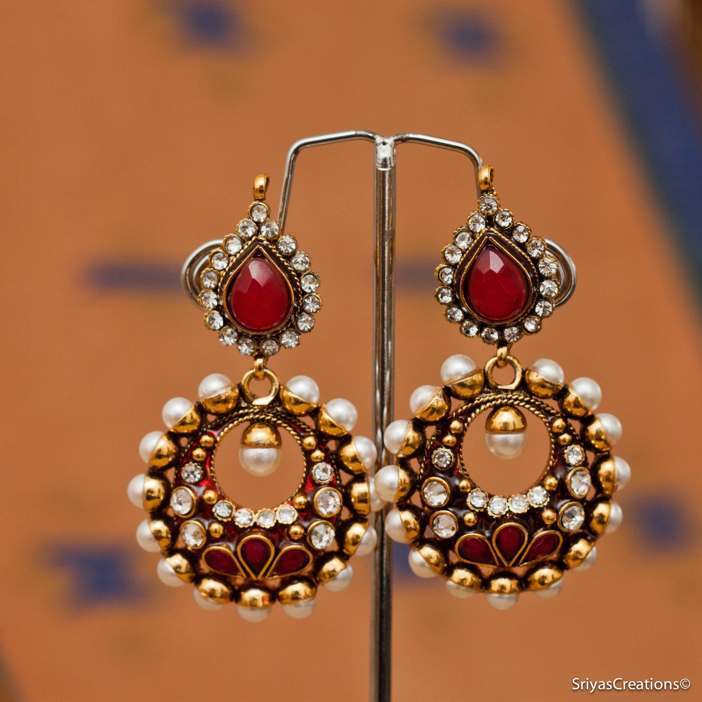 Red Dangler