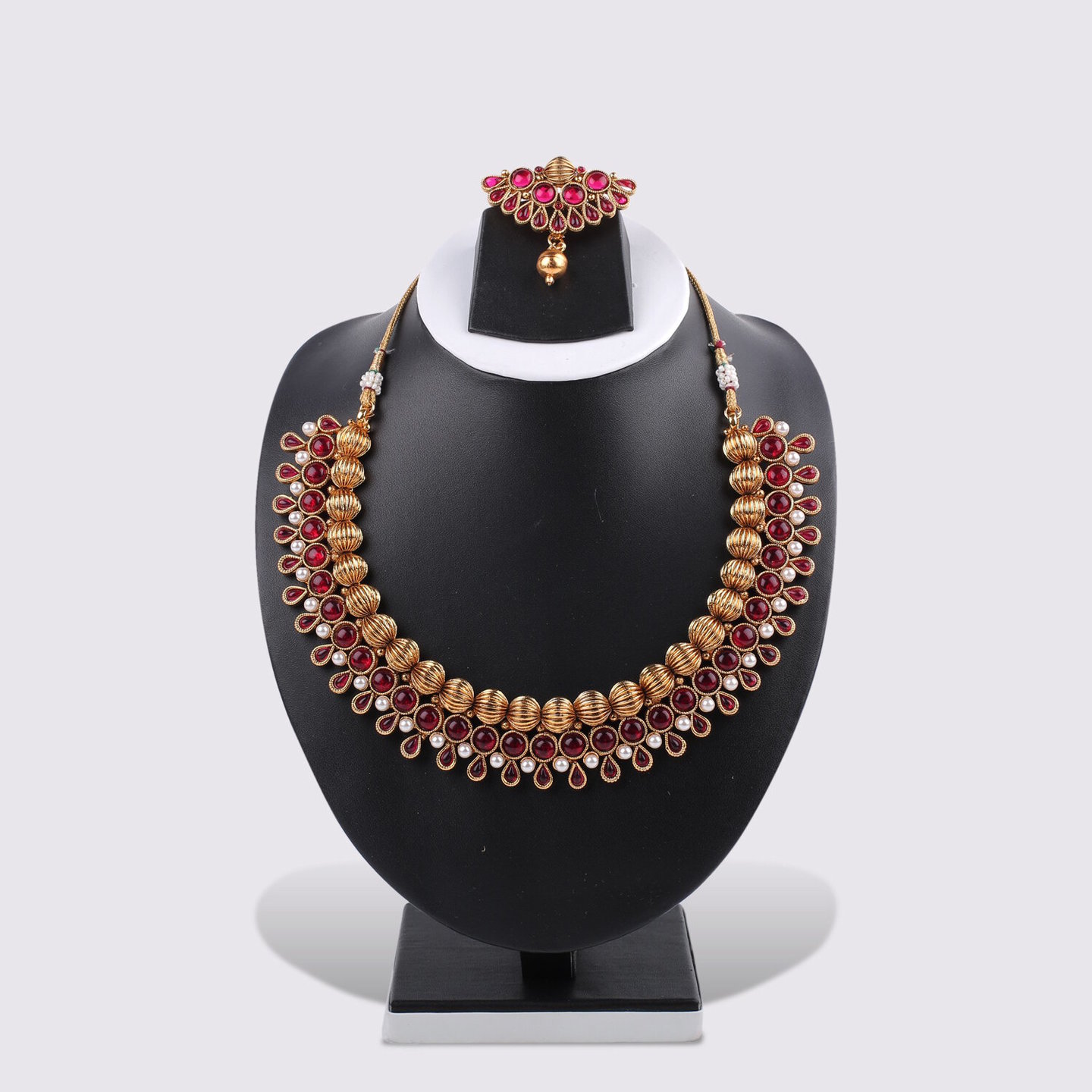 Red 3-layered Necklace & Earring