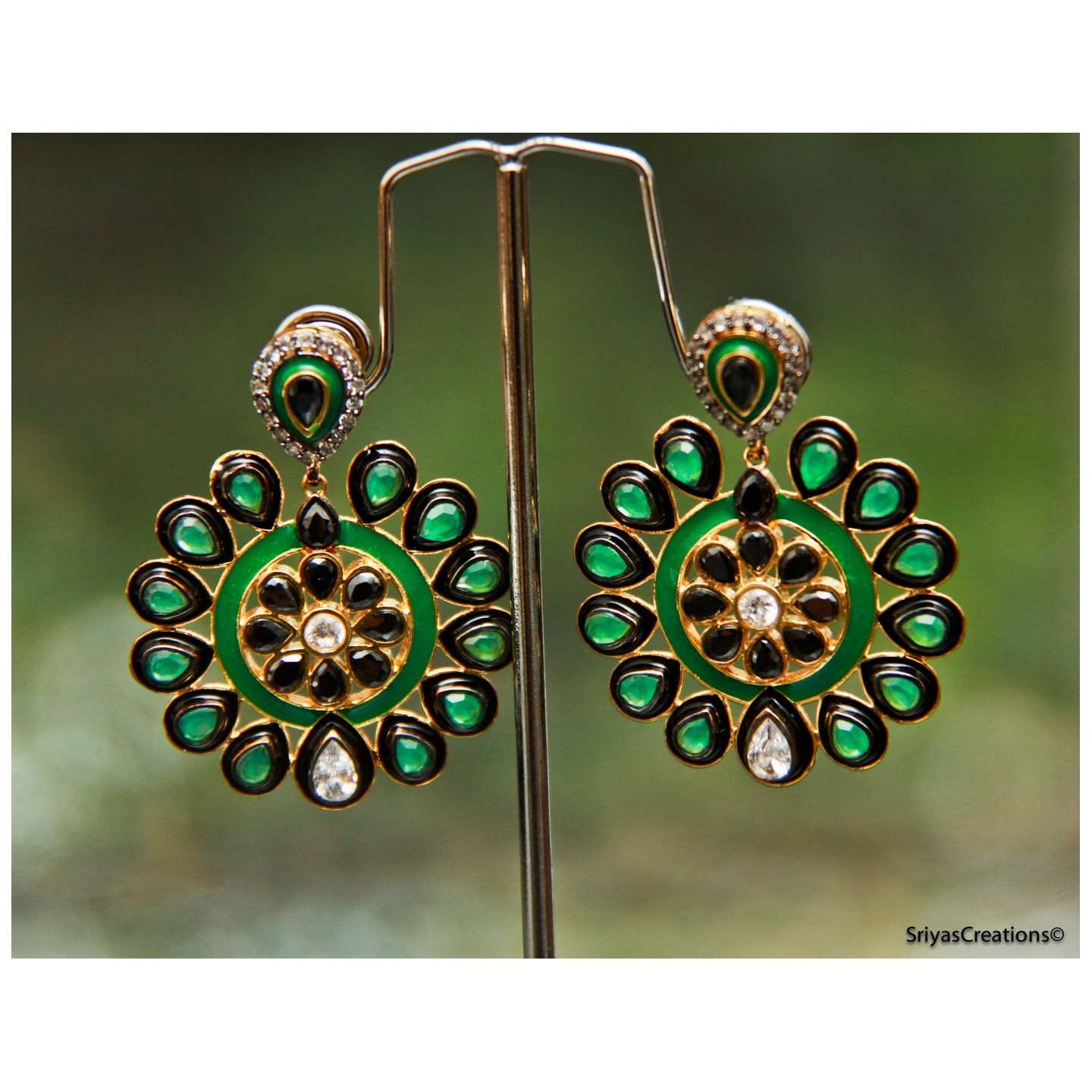 Green Black Blue Drop Wheel Danglers