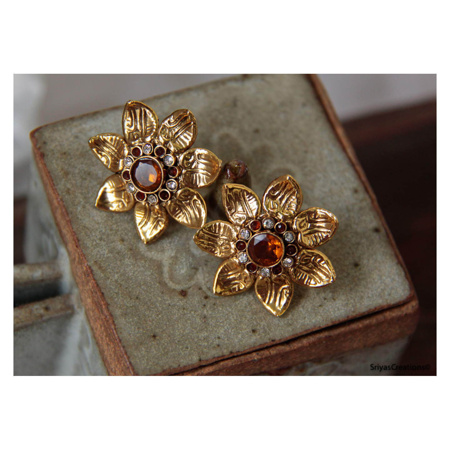 Honey Orange Floral Stud