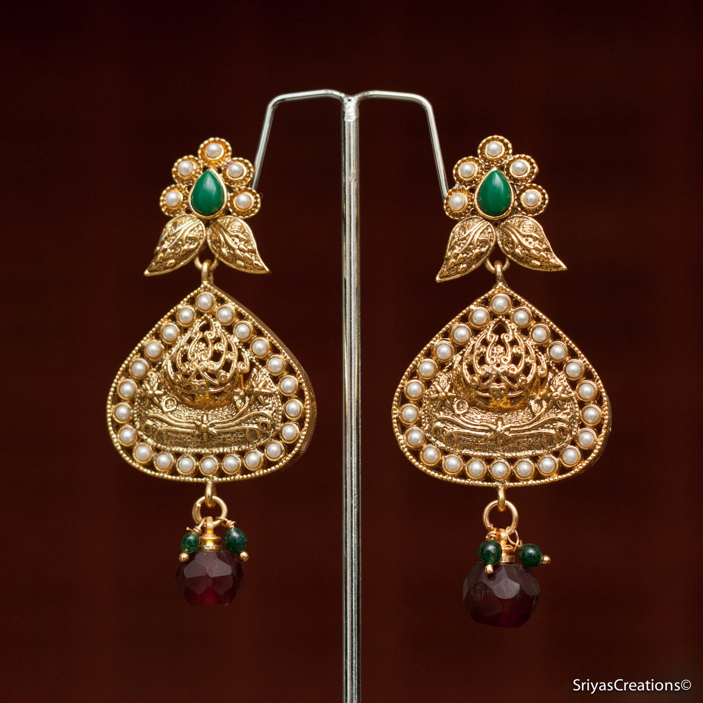 Green Floral Pearl Red Drop Dangler