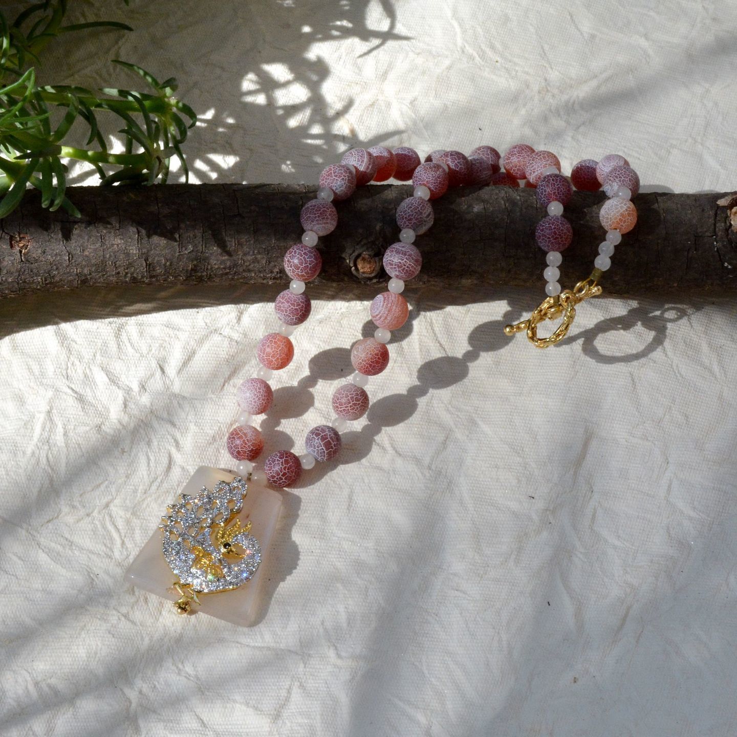 Frosted Red Agate & Cream Peacock AD Necklace