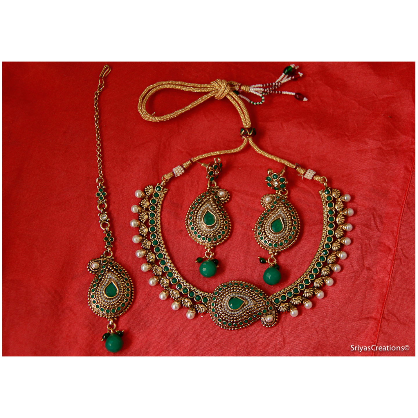Paisely Stone Embossed Necklace Set -  Green