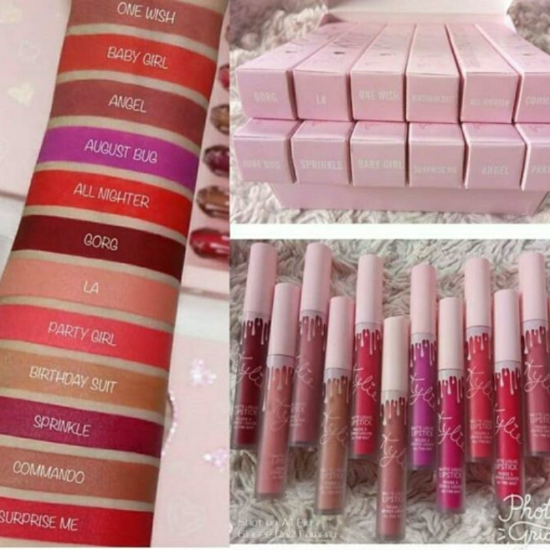 KYLIE SET OF 12 SHADES