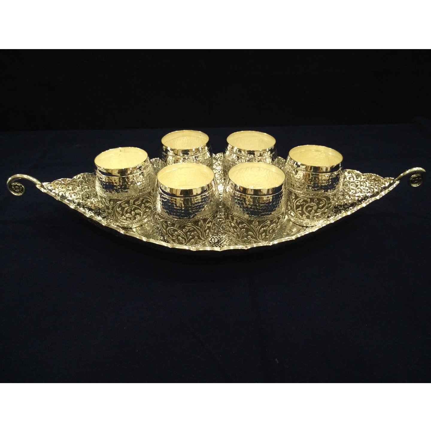 DECOR SILVER GLASS SET WITH TRAY