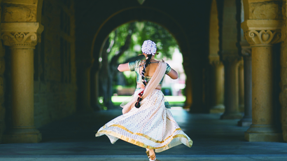 woman dancing.jpg