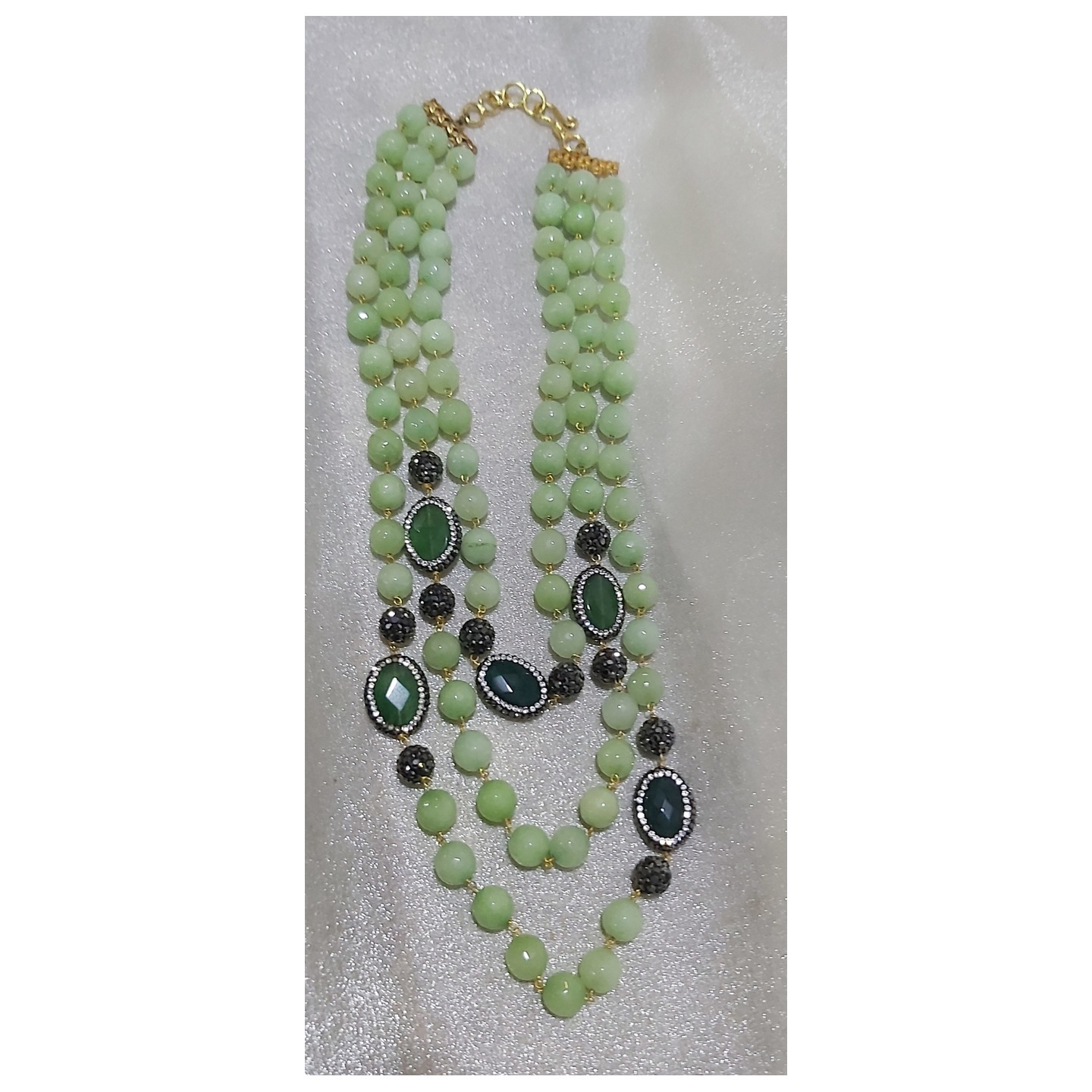 Mint Green Onyx Beads with Marquise Balls Neckpiece