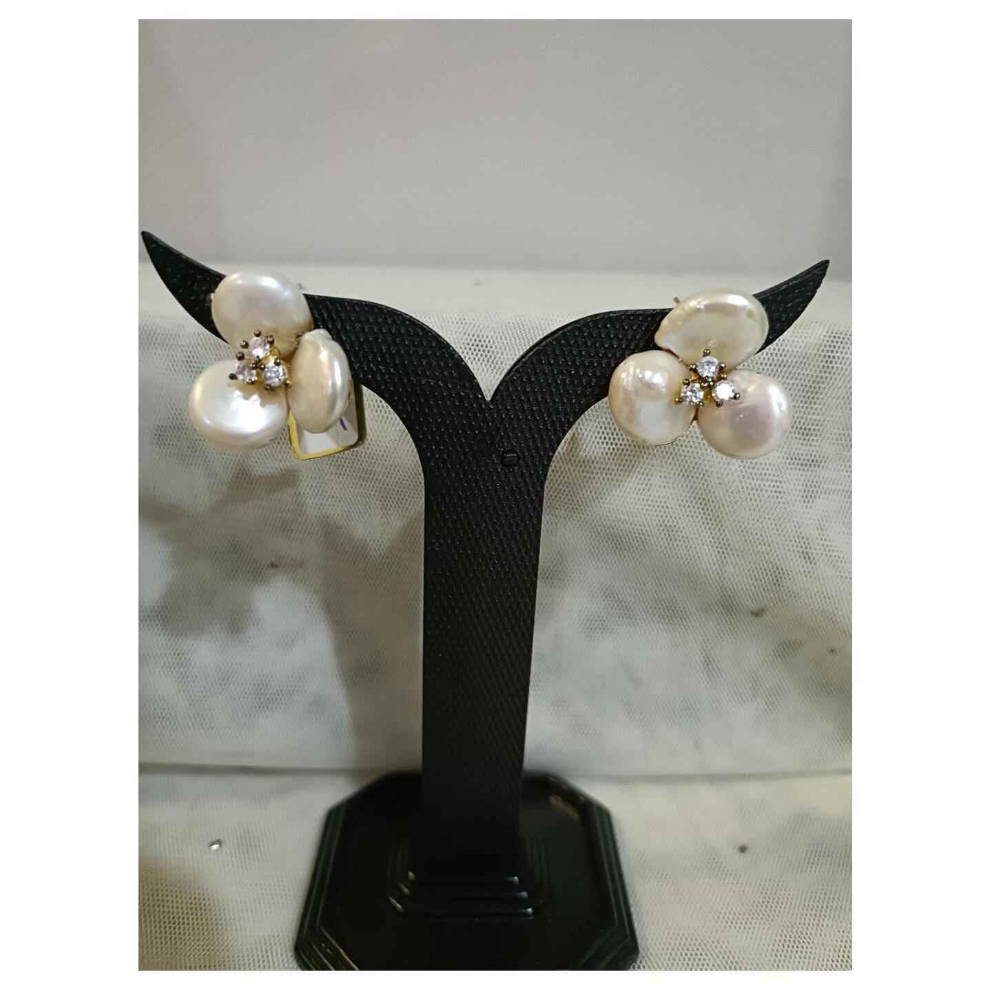 Baroque Pearl Stud Earrings 