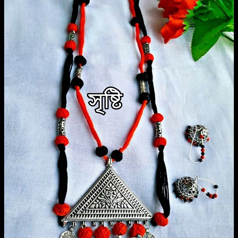 Trikol Necklace