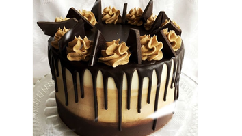 choco drip cake.jpg