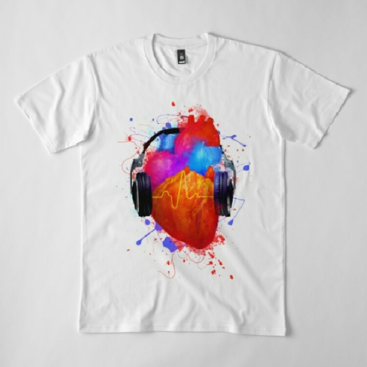 "HEART LOVING MUSIC" T-Shirt 