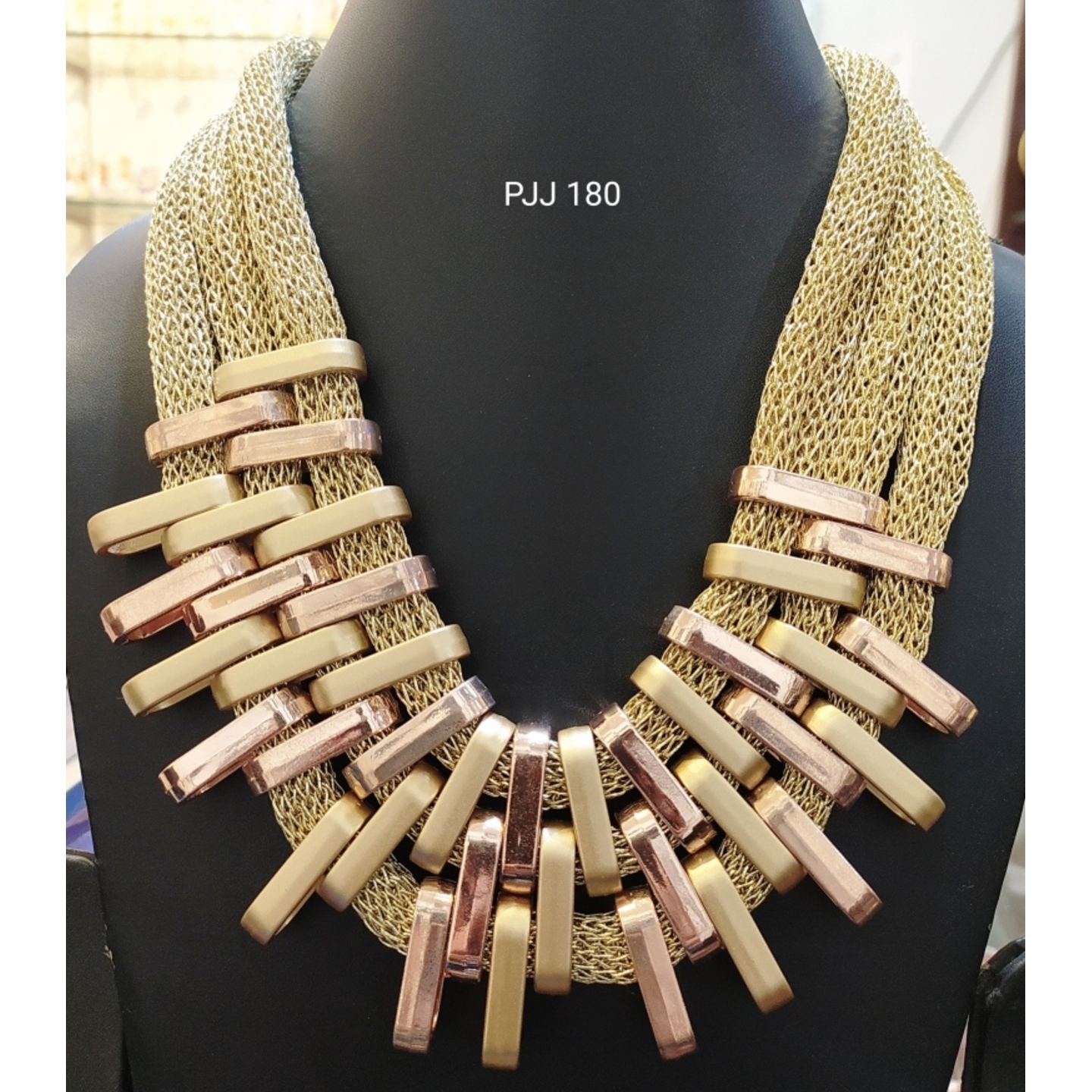Fashion Necklace Set