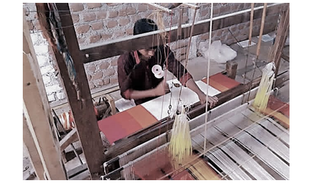 pochampally_ikat_weaving1.jpg
