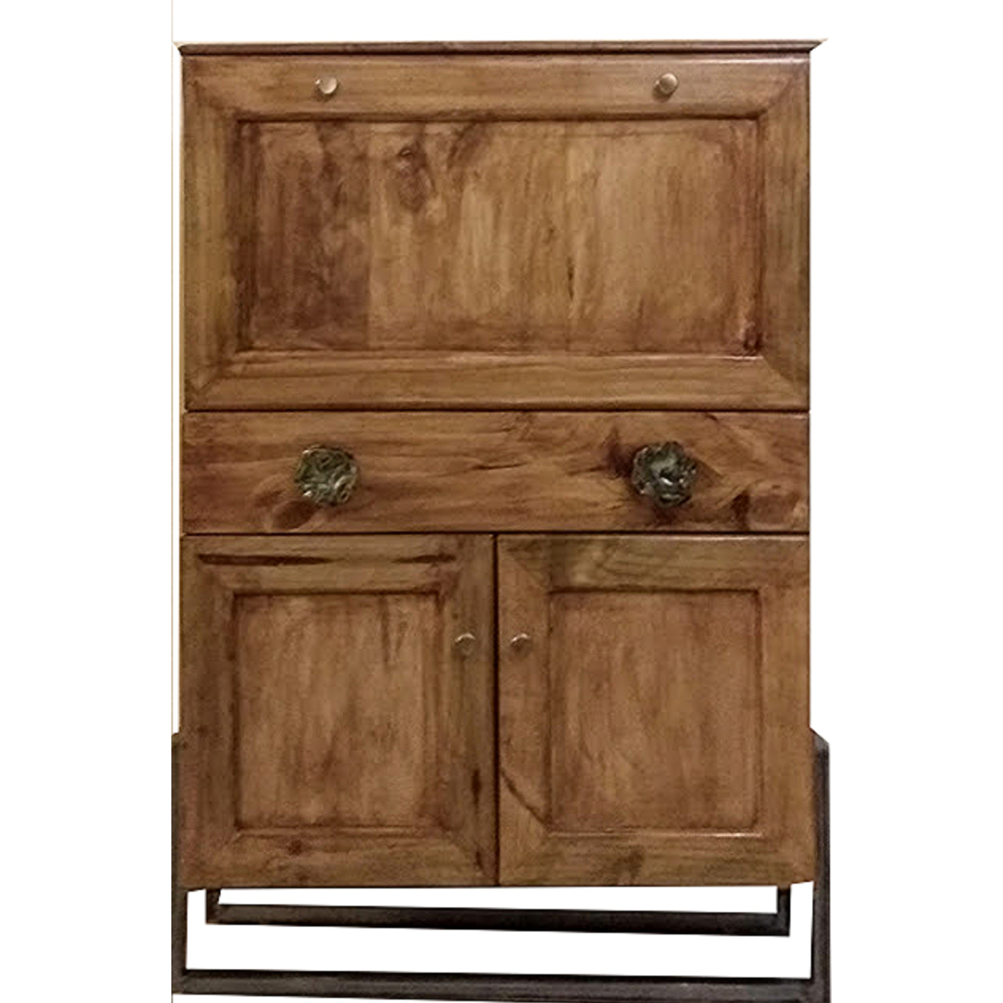 Wood & Steel Bar