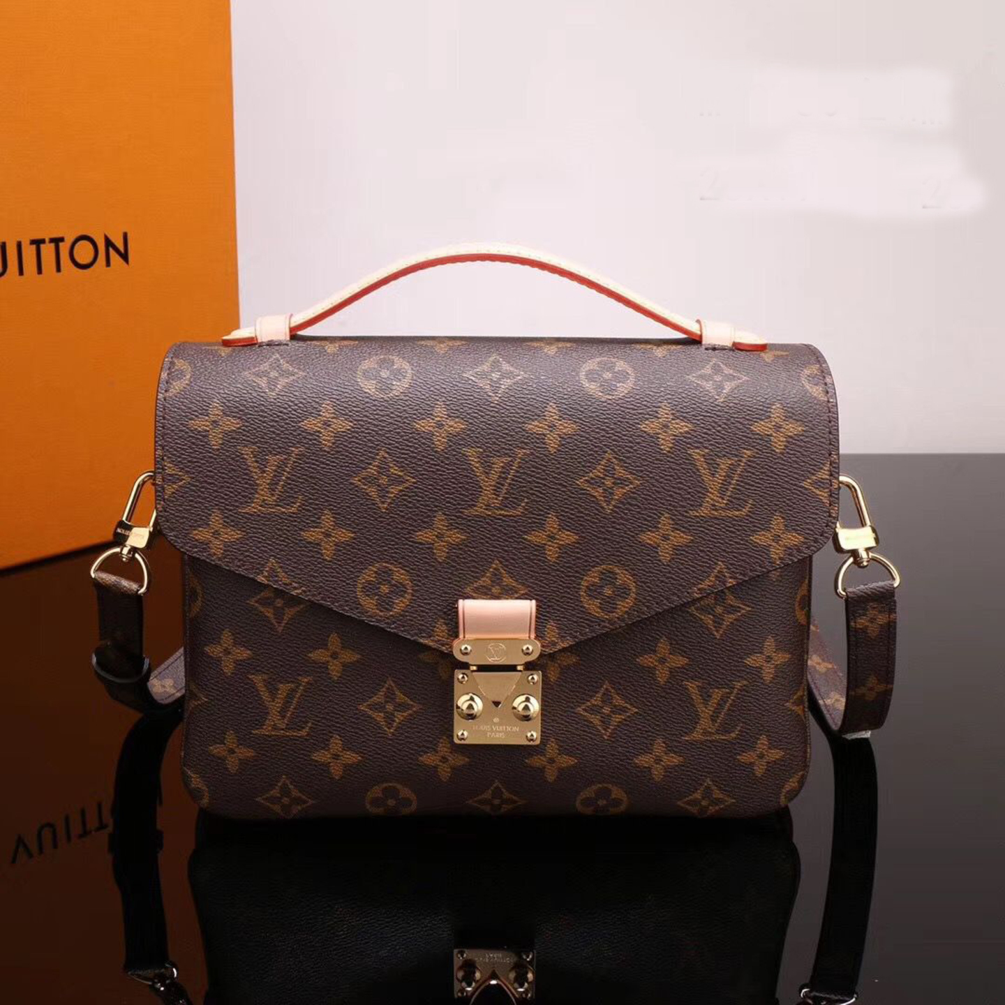 Original Louis Vuitton Pochette Metis Monogram