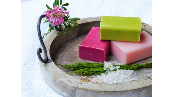 7-Key-Reasons-Why-You-Need-to-Switch-to-Natural-Handmade-Soap-1.jpg