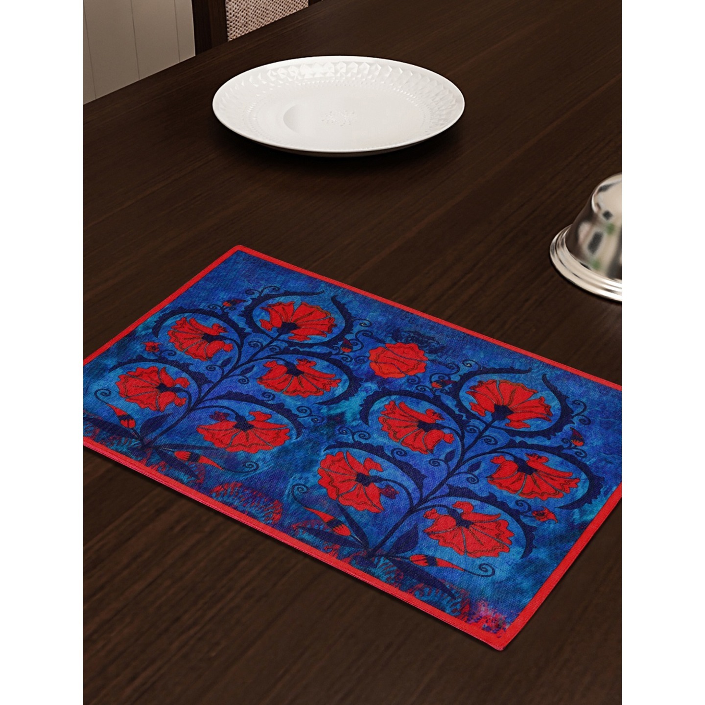 Blue & Red Set of 6 Printed Table Placemats