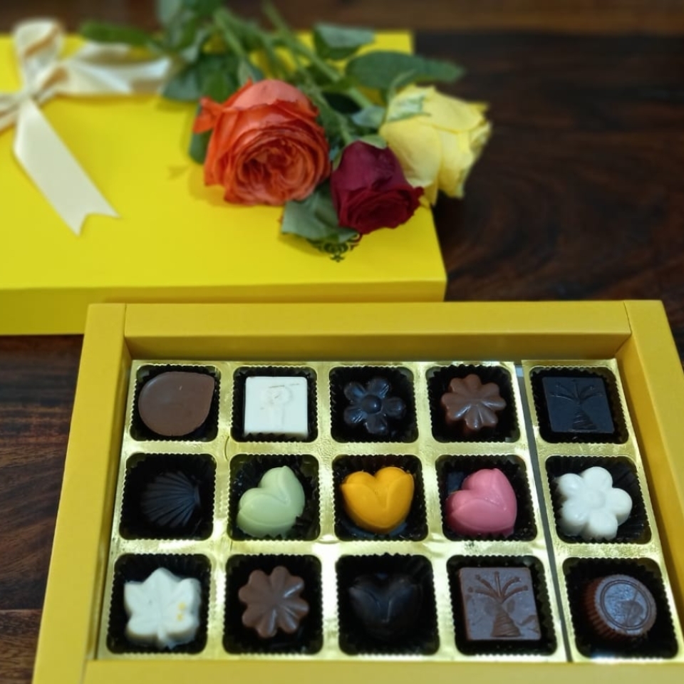 15 cavity Chocolate Box