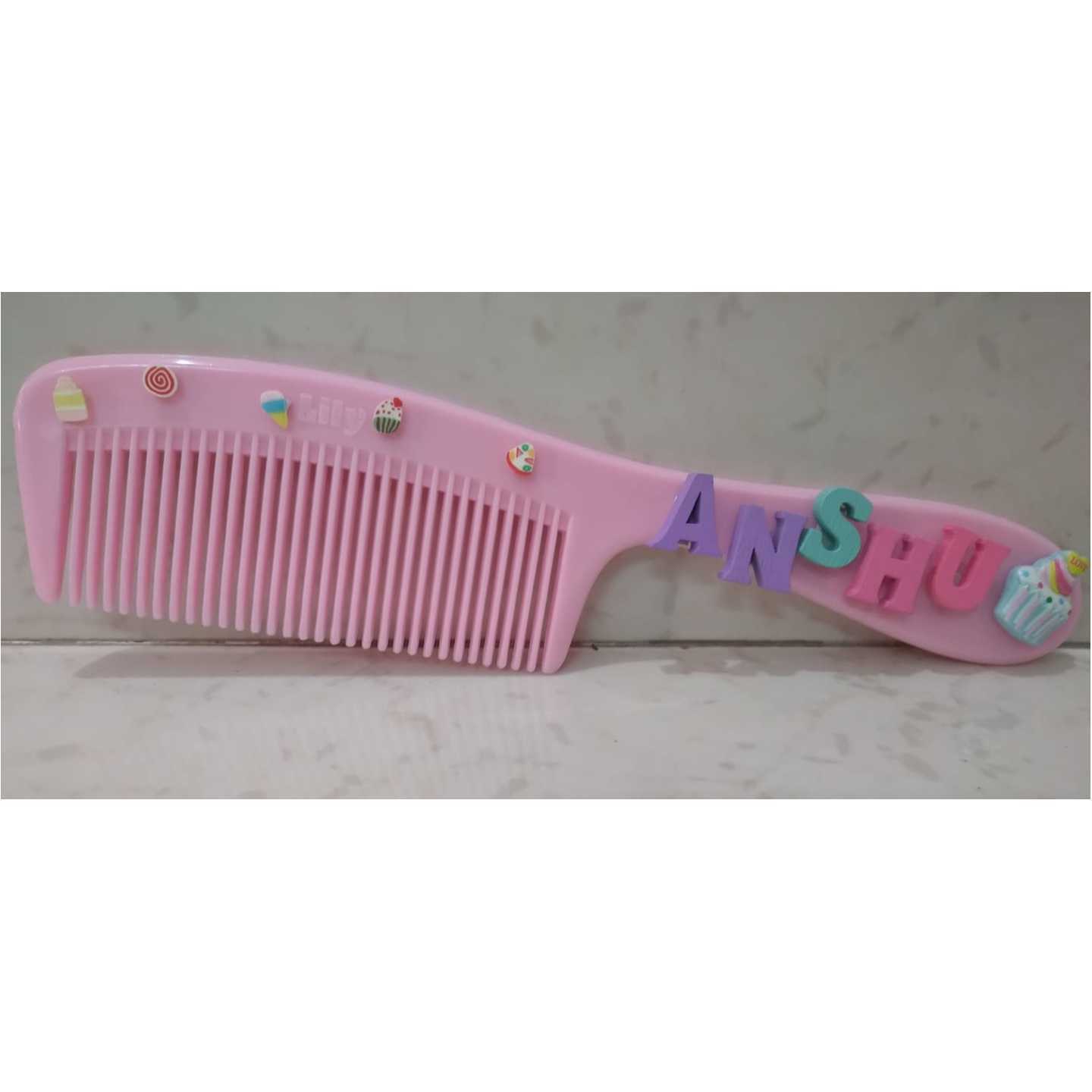 Hand Painting Comb.