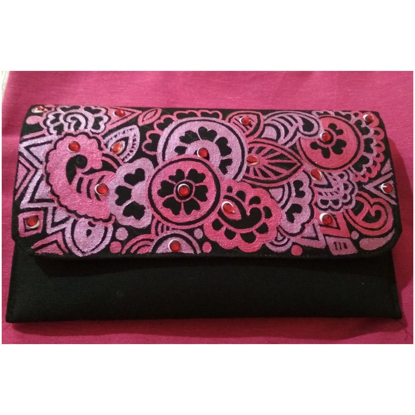 Hand Painting clutch design