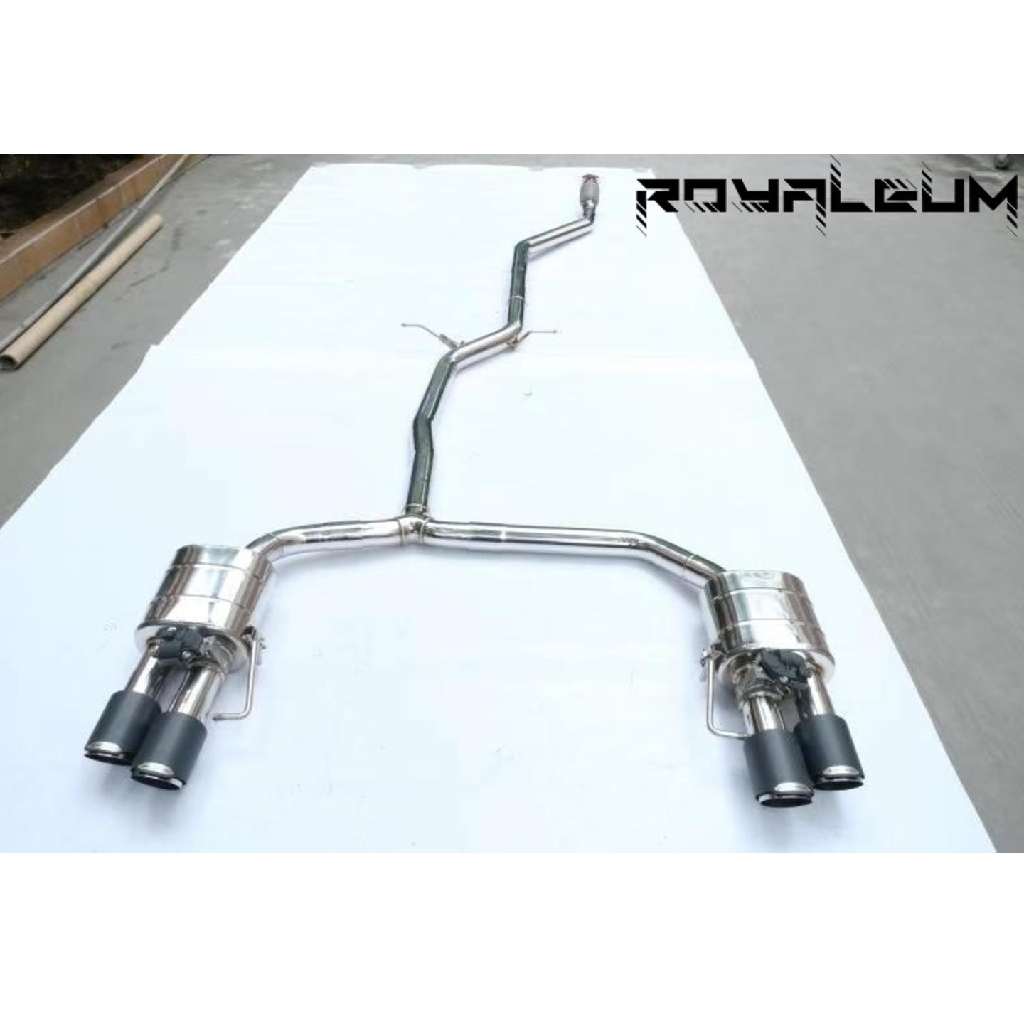 ROYALEUM Valvetronics Performance Exhaust System for Audi A4 B8