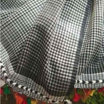 img-1537795177382