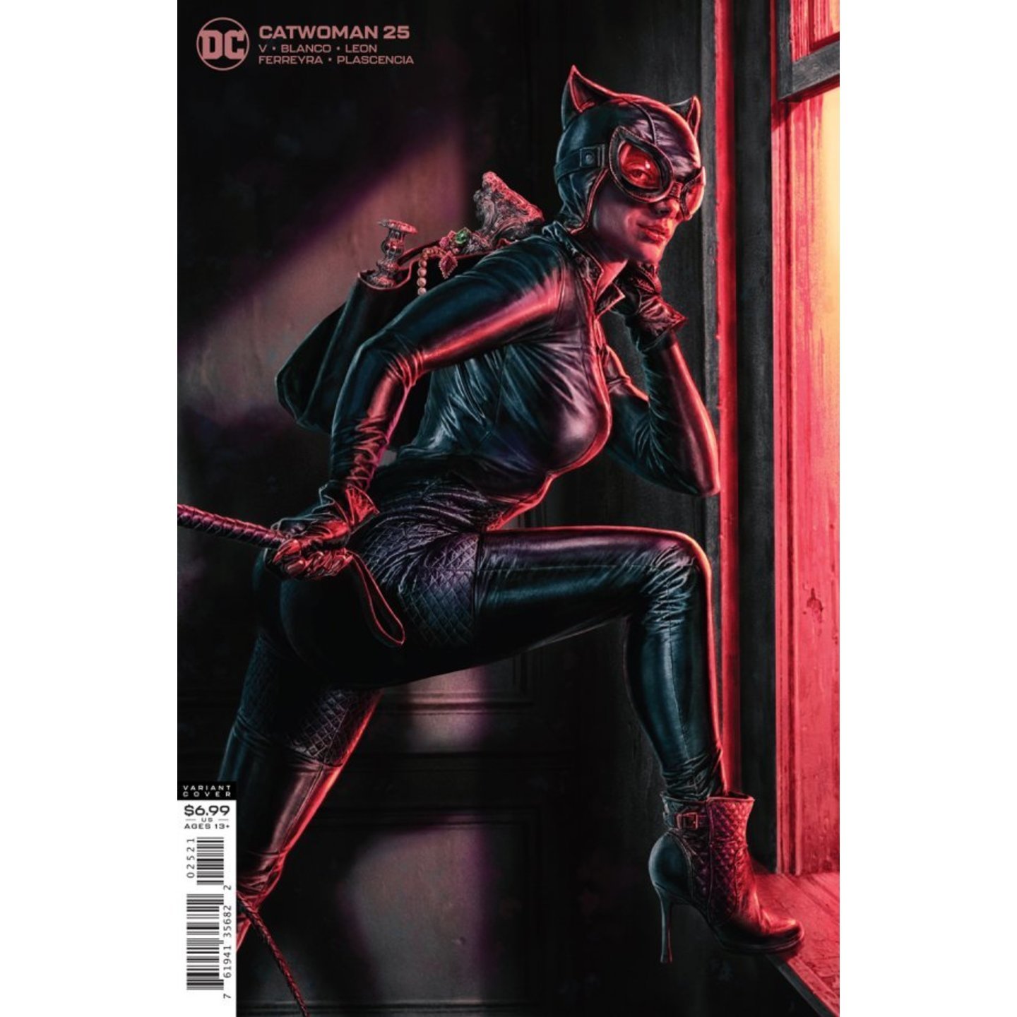 CATWOMAN #25 CVR B LEE BERMEJO CARD STOCK VAR (JOKER WAR)