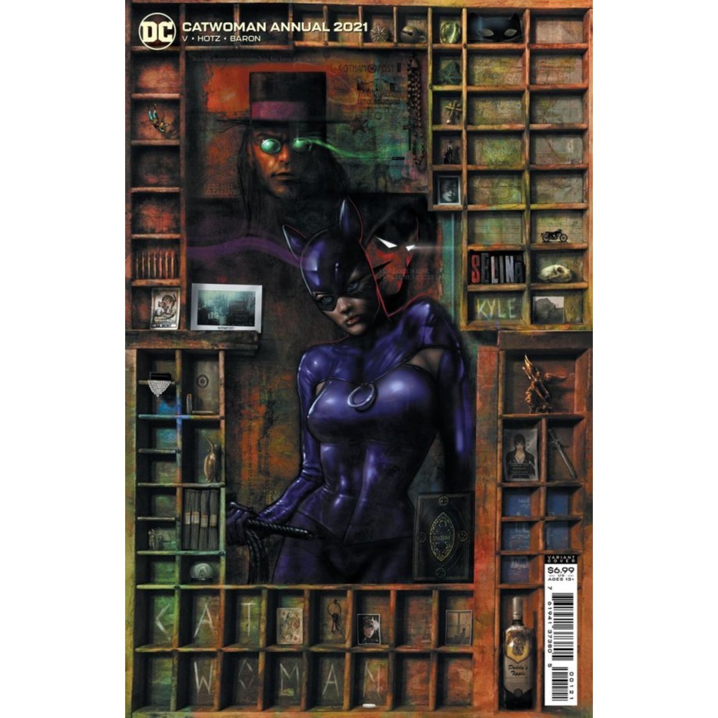 CATWOMAN 2021 ANNUAL #1 CVR B LIAM SHARP CARD STOCK VAR