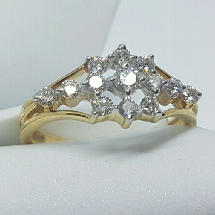 VVS VS Natural Diamond Ring