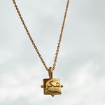 Shukr pendant + chain