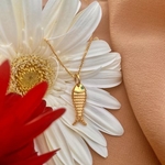 Machli Pendant + chain