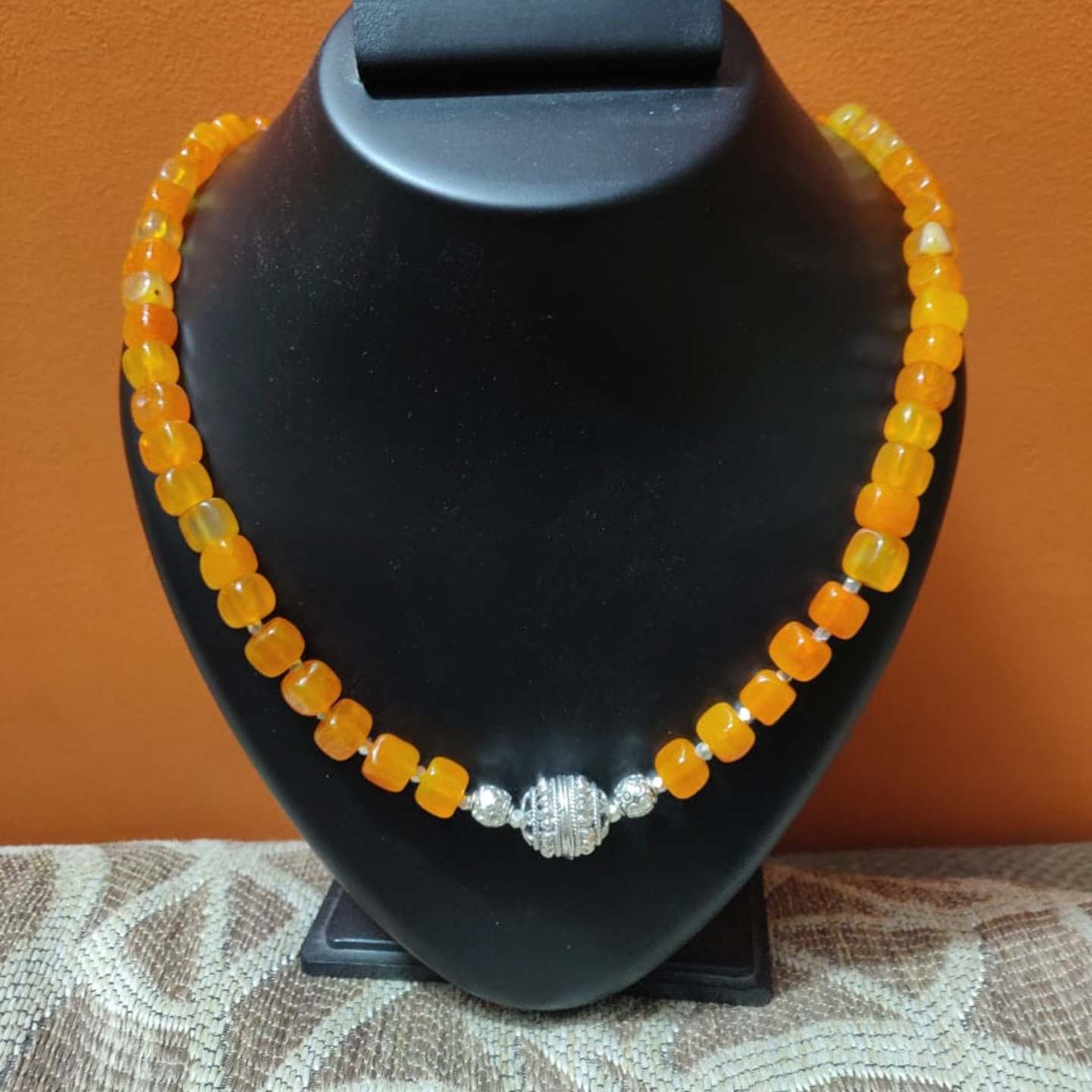 Square shaped semi precious beads necklace